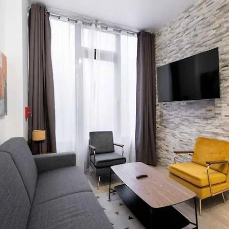 Lejlighed Intimate Flat W A C & Jacuzzi - 2br 6p Montmartre *