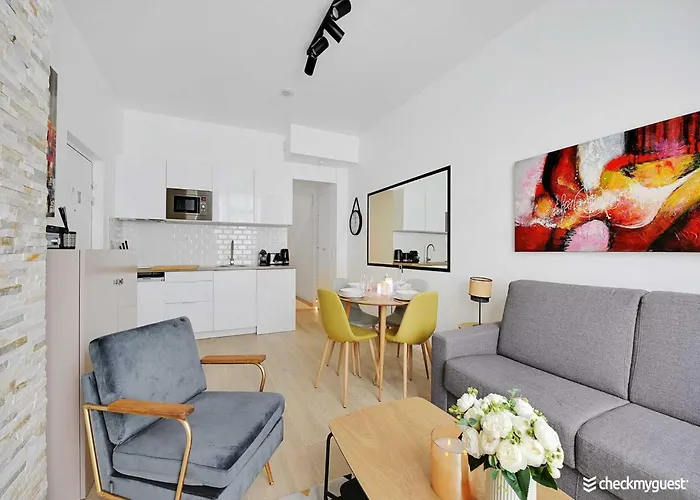 아파트 Intimate Flat W A C & Jacuzzi - 2br 6p Montmartre